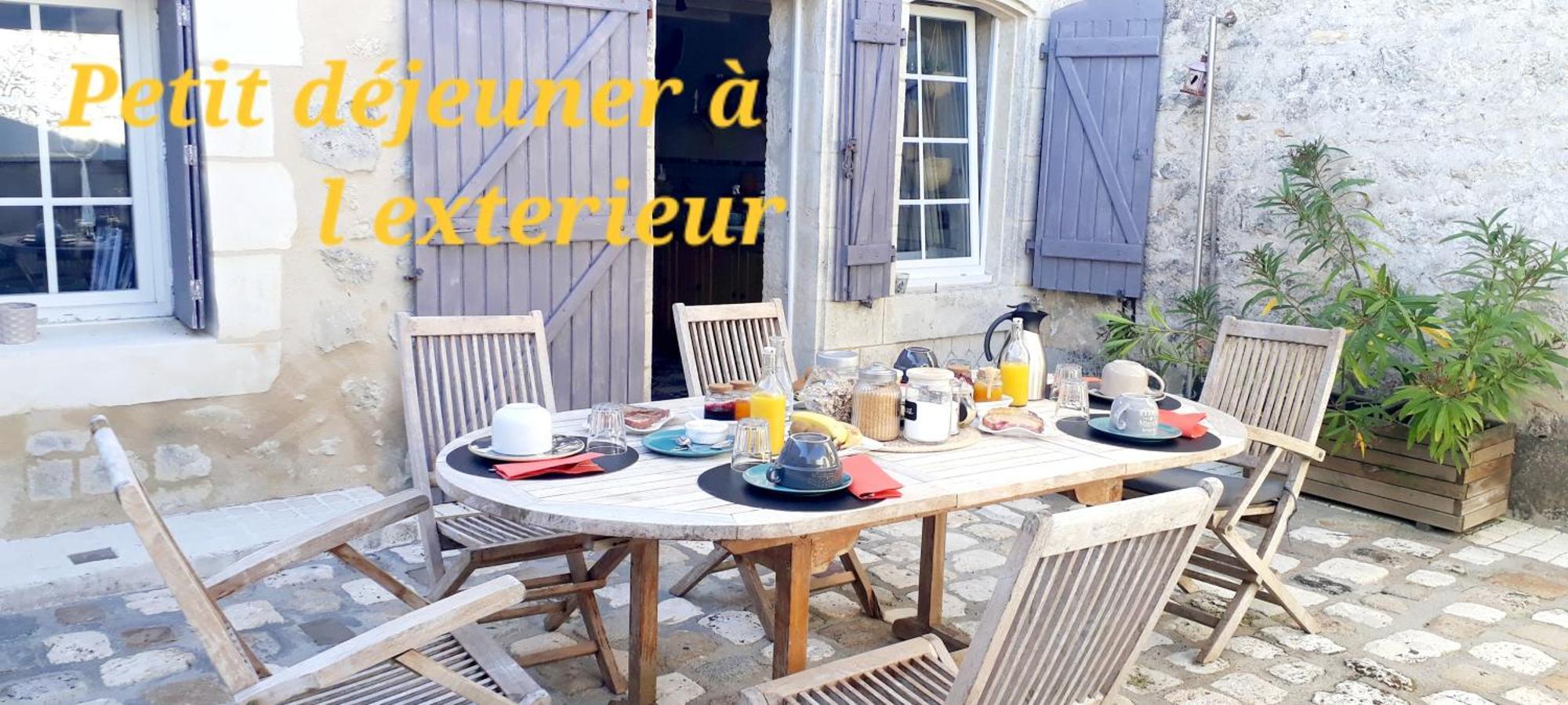 Bed and Breakfast La Mesonnetta Soulignonne Экстерьер фото